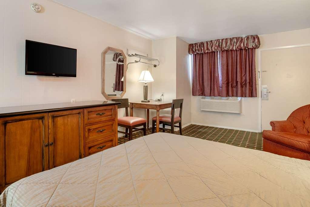 Rodeway Inn & Suites Raton Chambre photo